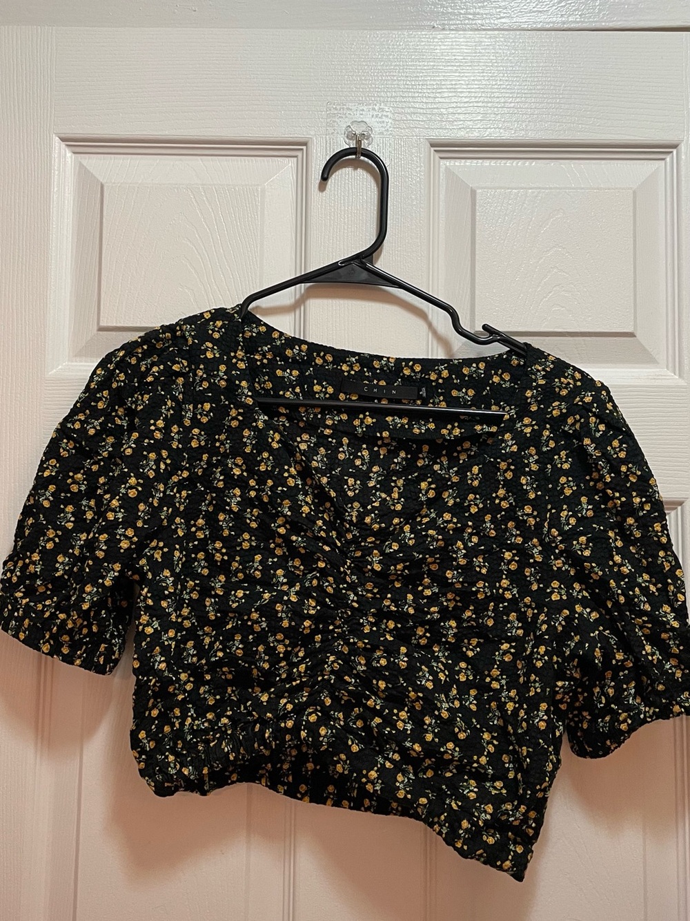 Black Floral Puff Sleeve Crop Top - Yellow Floral Print